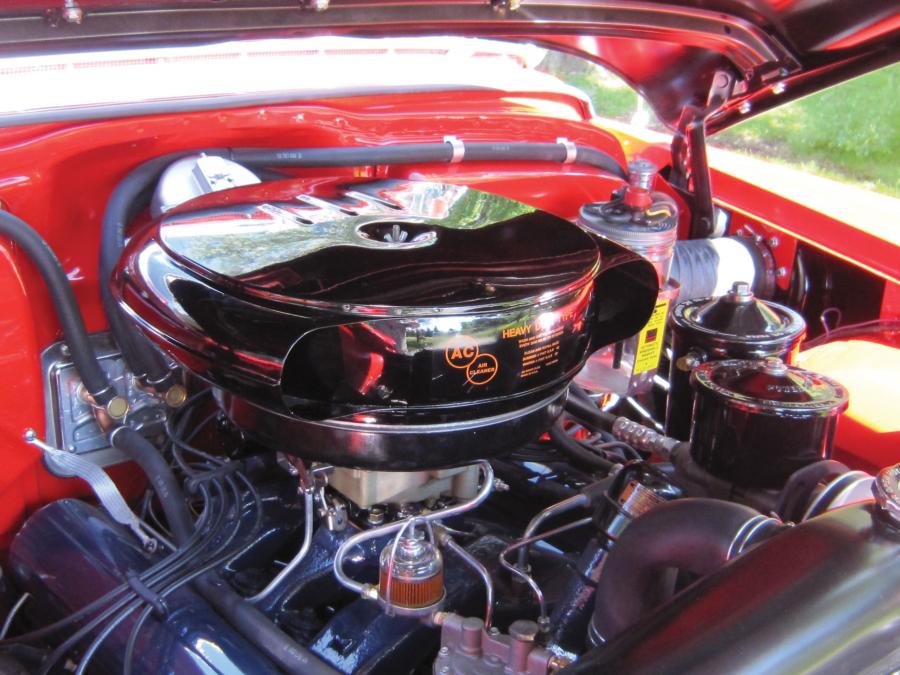  Cadillac Eldorado Convertible 1954 года  (фото 3 из 49)